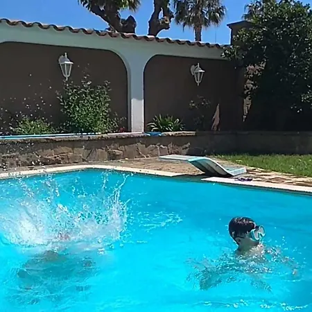 Papa Luna Especial Familias Numerosas Villa *